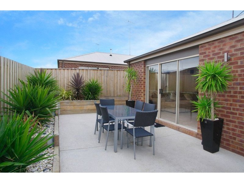 1/23 Ralph Court, Bell Park VIC 3215