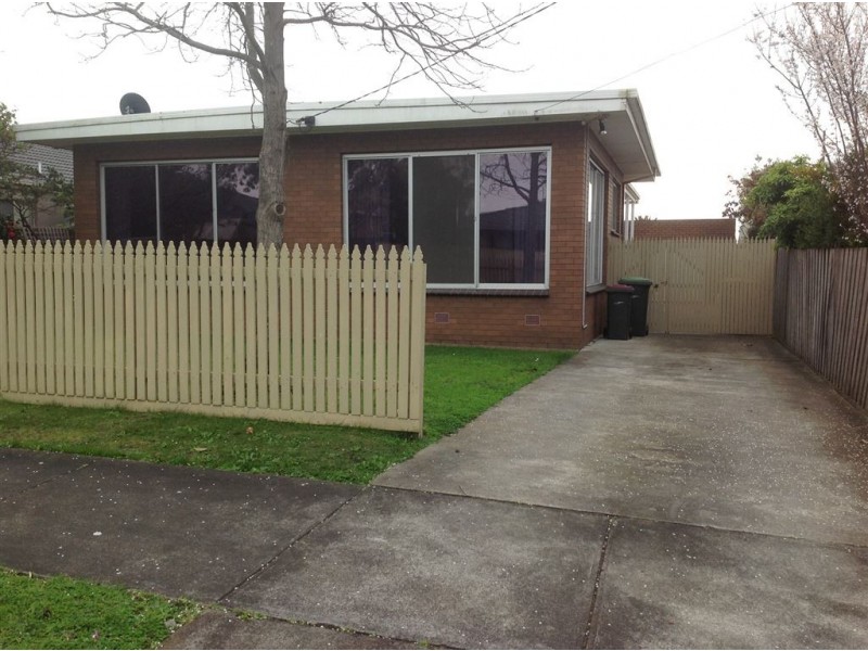 38 Neil Street, Bell Post Hill VIC 3215
