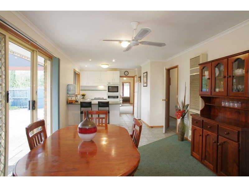 10 Sten Court, Corio VIC 3214