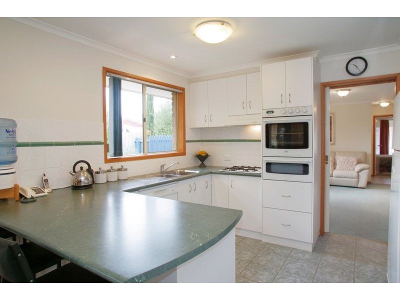 10 Sten Court, Corio VIC 3214