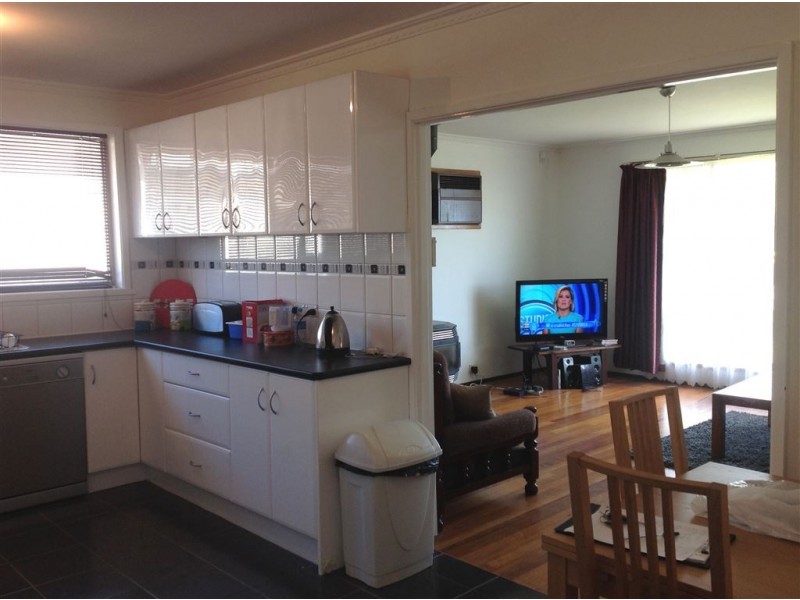 31 Deakin Street, Bell Park VIC 3215