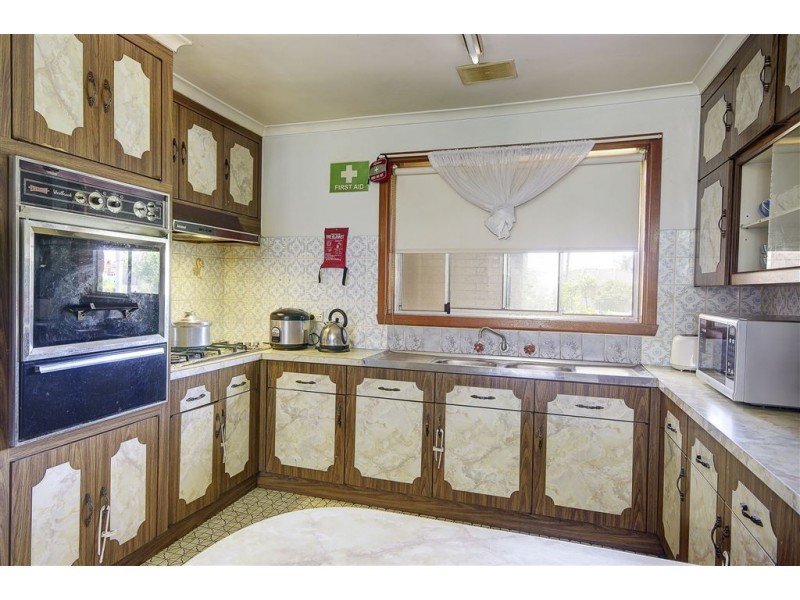 16 Libau Avenue, Bell Park VIC 3215