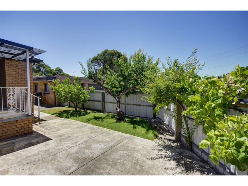 16 Libau Avenue, Bell Park VIC 3215