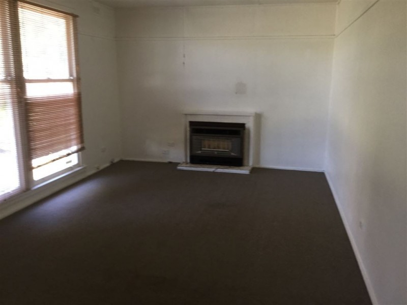 8 Kalinga Street, Norlane VIC 3214