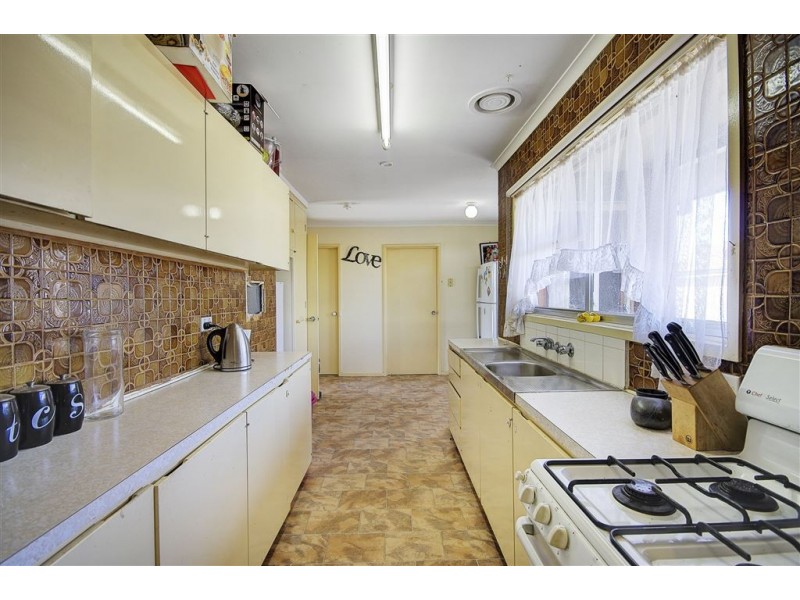 4 Consedine Court, Corio VIC 3214