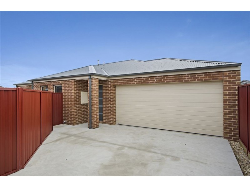 2/20 Thorburn Street, Bell Park VIC 3215