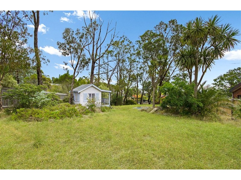233 Scenic Road, Highton VIC 3216