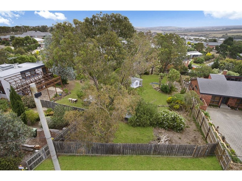 233 Scenic Road, Highton VIC 3216