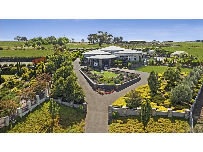 50 Eva Place, Lovely Banks VIC 3221