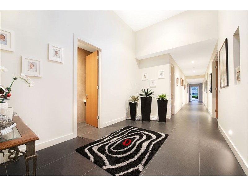 50 Eva Place, Lovely Banks VIC 3221