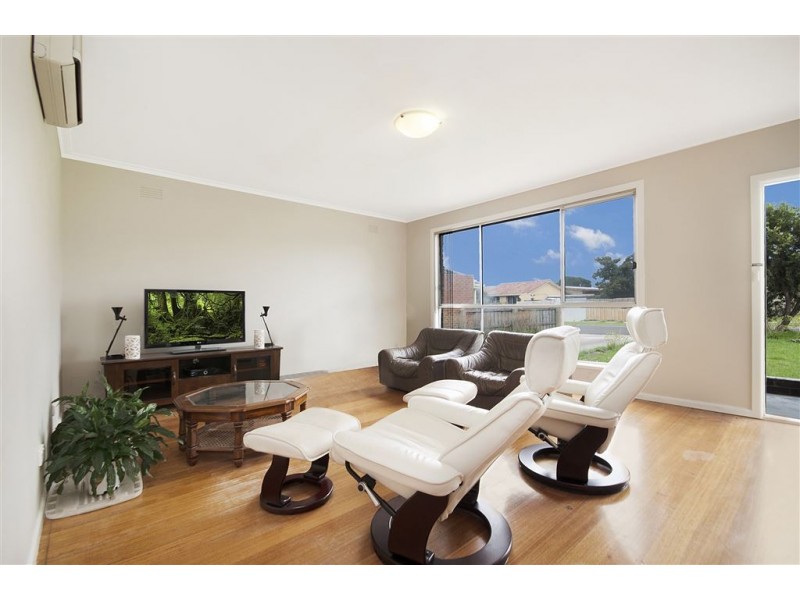 12 Castle Court, Bell Park VIC 3215