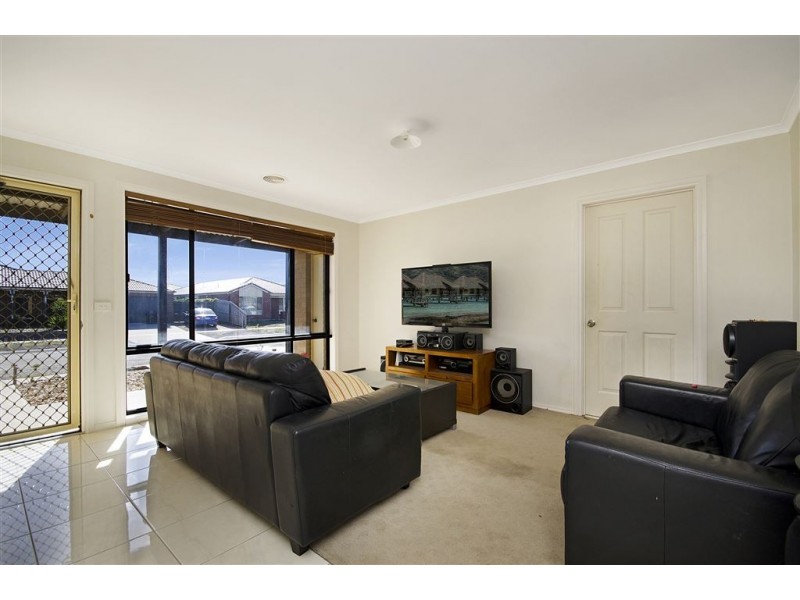 8 Hibbertia Court, Corio VIC 3214