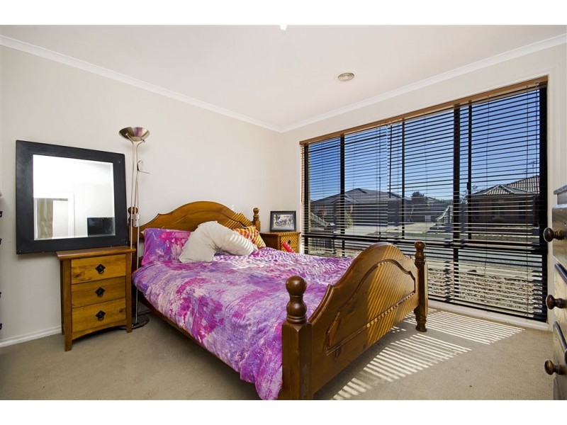 8 Hibbertia Court, Corio VIC 3214