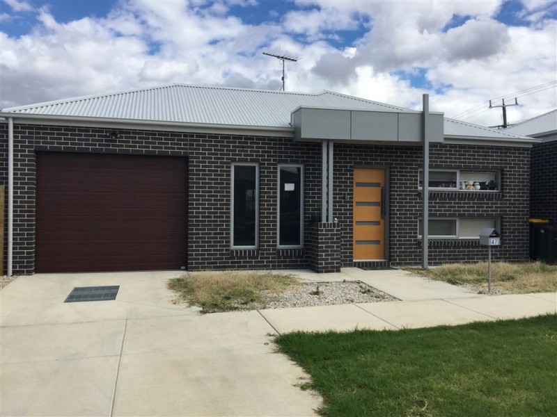 47 Yaraan Street, Bell Park VIC 3215