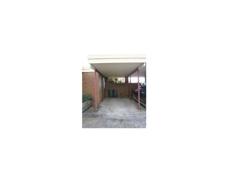 2/31 Libau Ave, Bell Park VIC 3215