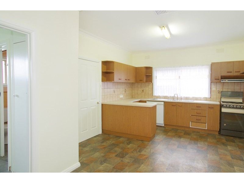 11 Coleman Court, Norlane VIC 3214