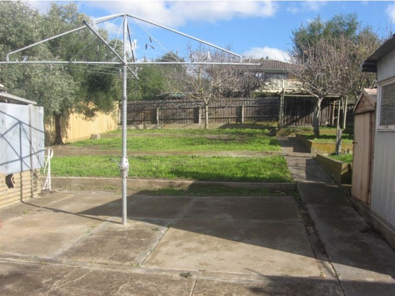 7 Downie Crescent, Hamlyn Heights VIC 3215