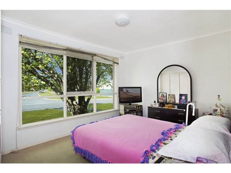 1-3/10 Clavus Road, Corio VIC 3214