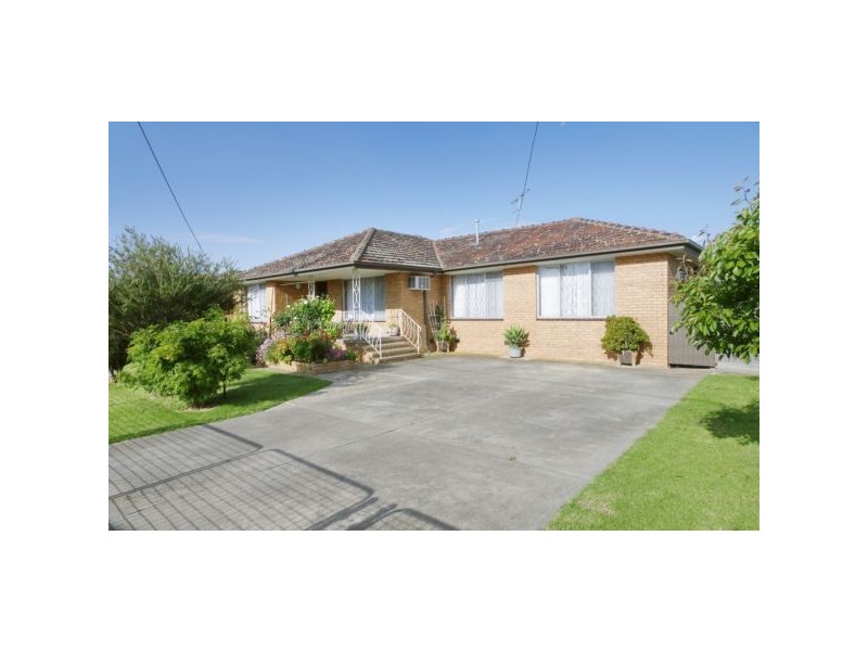 16 Libau Avenue, Bell Park VIC 3215