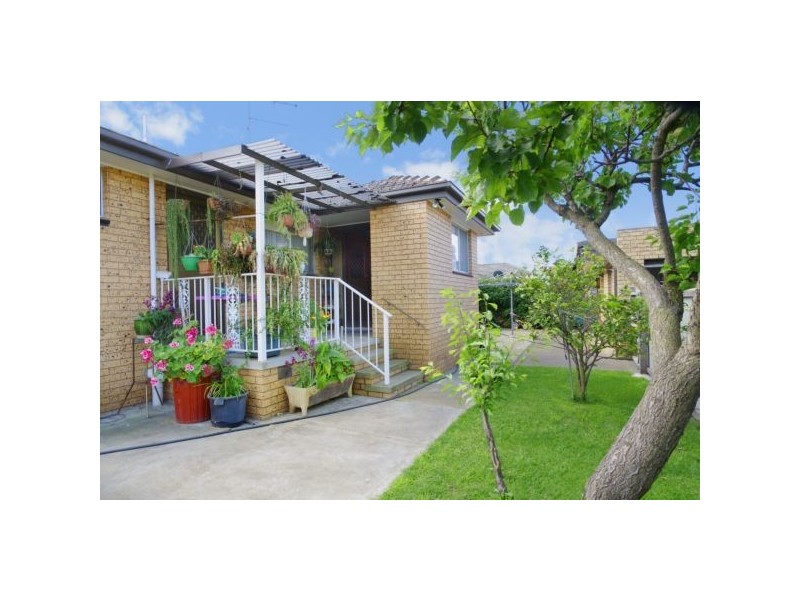 16 Libau Avenue, Bell Park VIC 3215