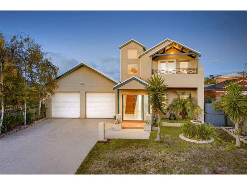 3 Shaw Close, Bell Post Hill VIC 3215