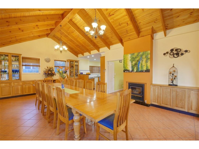 3 Shaw Close, Bell Post Hill VIC 3215