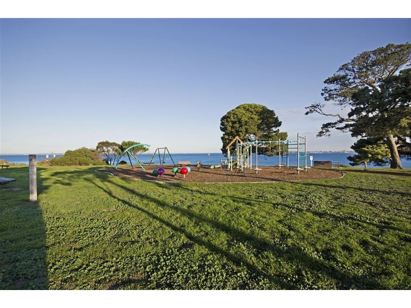 24A Seaforth Street, North Shore VIC 3214