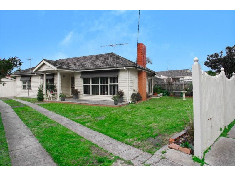 65 Calvert Street, Hamlyn Heights VIC 3215