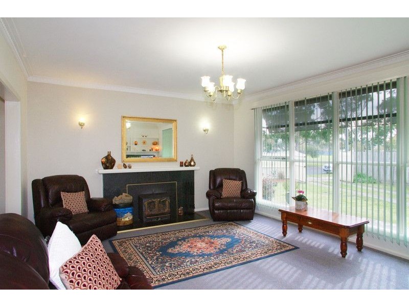 65 Calvert Street, Hamlyn Heights VIC 3215