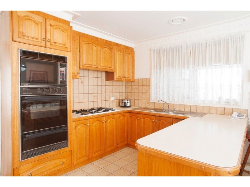 1 Levoca Court, Bell Park VIC 3215