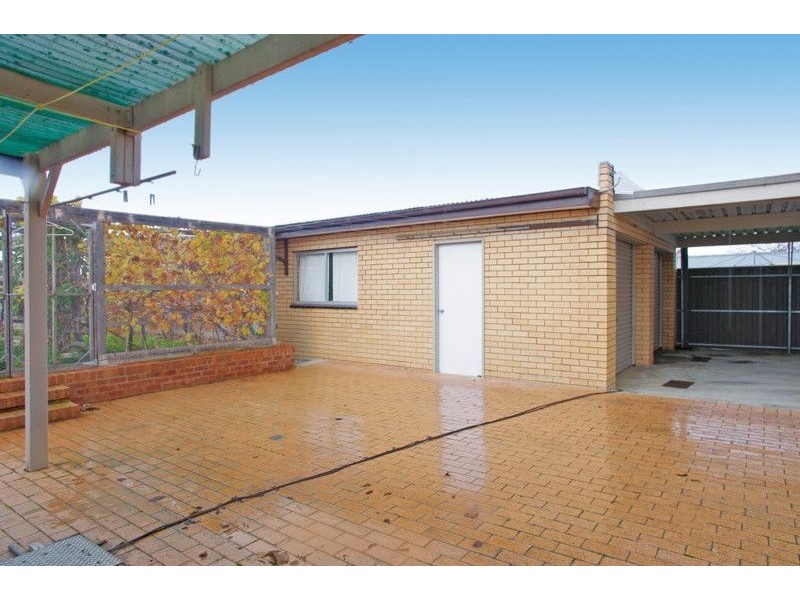 1 Levoca Court, Bell Park VIC 3215