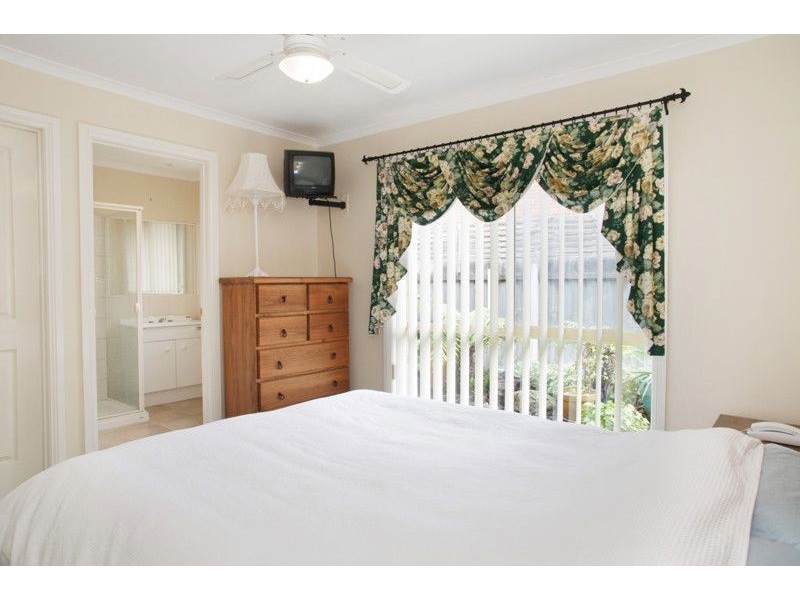 23 Adriatic Court, Norlane VIC 3214