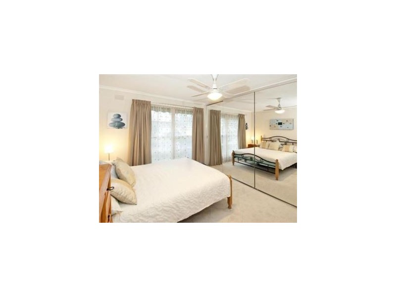 16 Harding Street, Corio VIC 3214