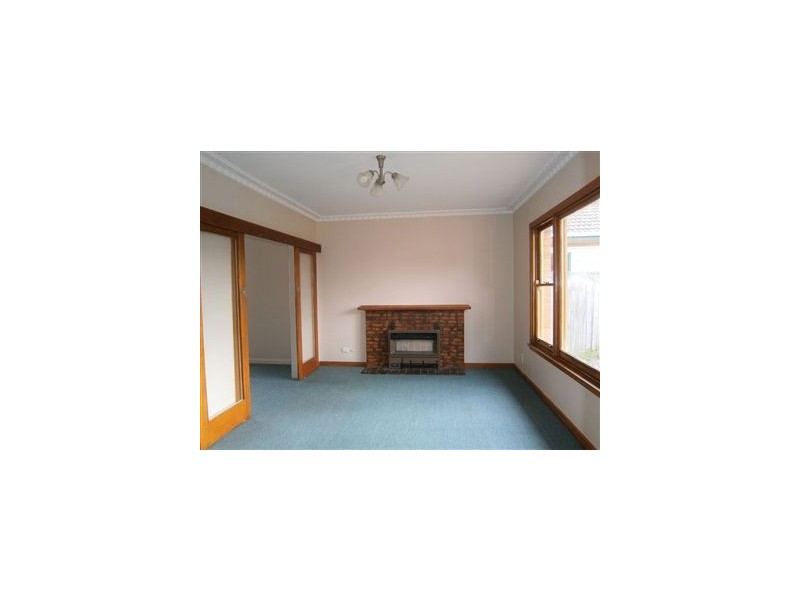 18 McCurdy Road, Herne Hill VIC 3218