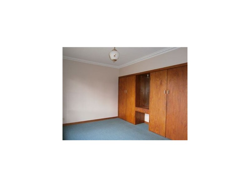 18 McCurdy Road, Herne Hill VIC 3218