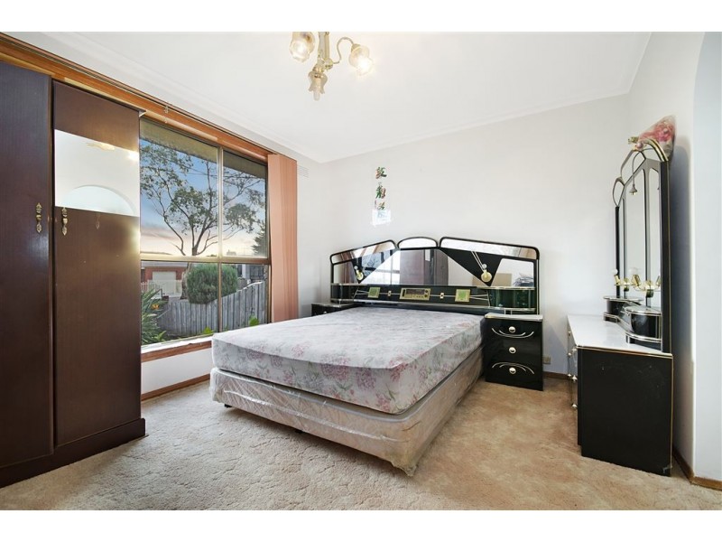 2 Dunloe Avenue, Norlane VIC 3214