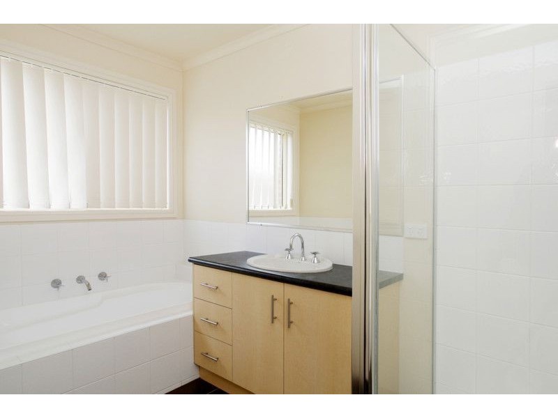 100A Ormond Road, East Geelong VIC 3219