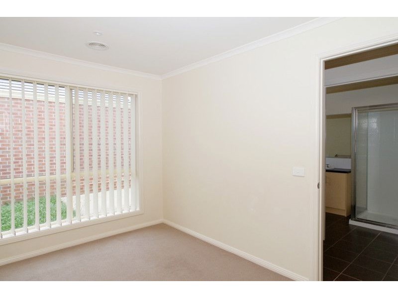 100A Ormond Road, East Geelong VIC 3219