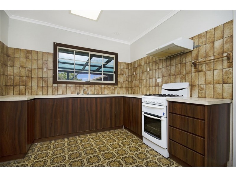 6 Nowra Court, Norlane VIC 3214