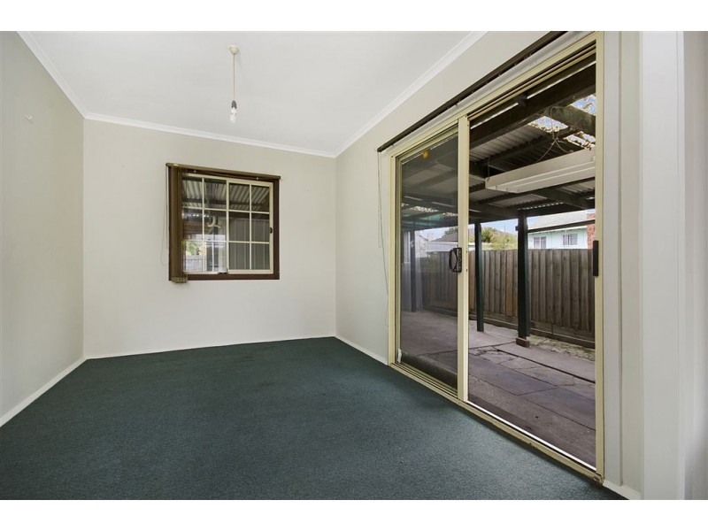 6 Nowra Court, Norlane VIC 3214