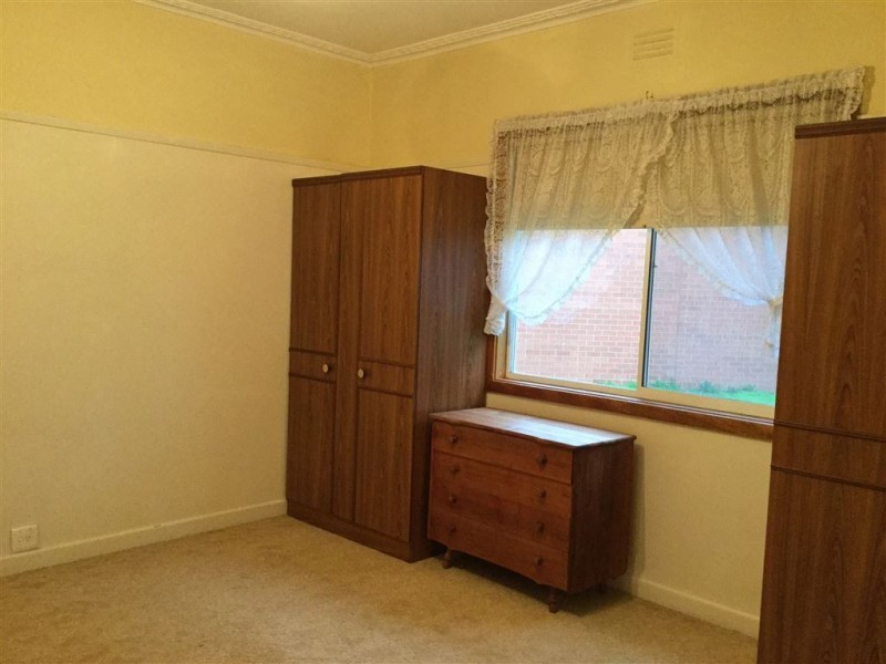 1 Alder Cres, Bell Park VIC 3215