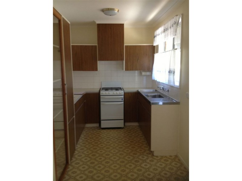 1/28 Barrabool Road, Highton VIC 3216