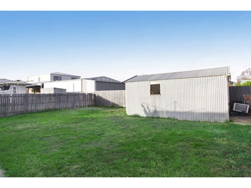 24 Sparks Road, Norlane VIC 3214