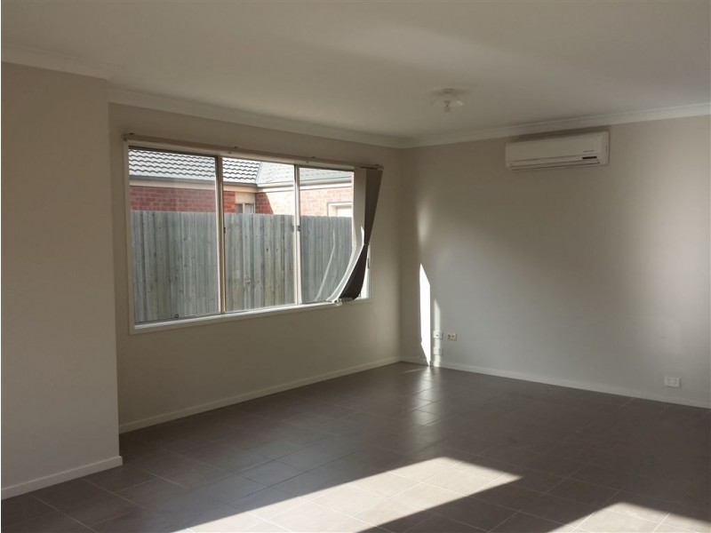 1/97 Flinders Avenue, Lara VIC 3212