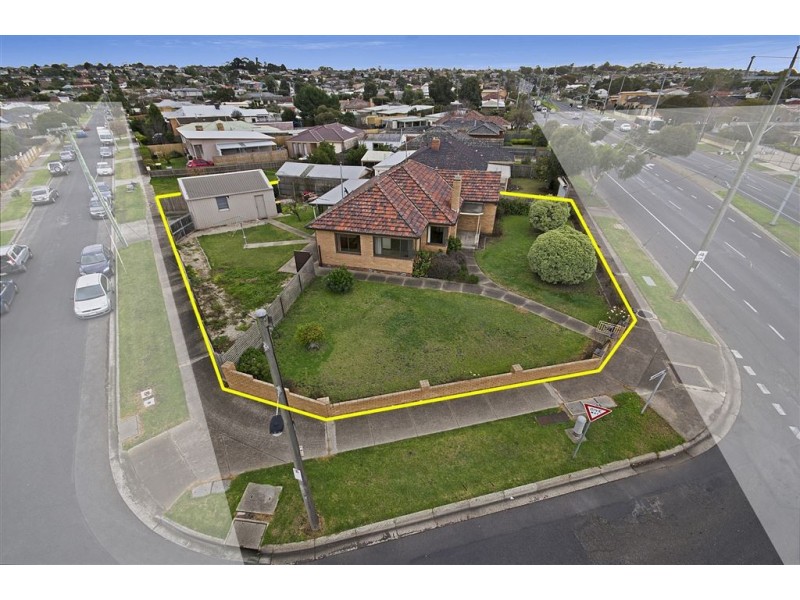 100 Ballarat Road, Hamlyn Heights VIC 3215