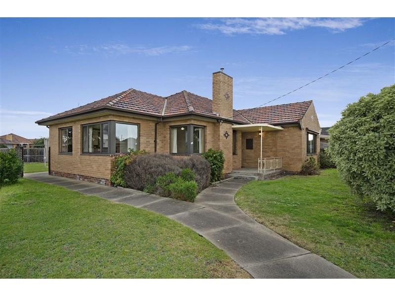 100 Ballarat Road, Hamlyn Heights VIC 3215