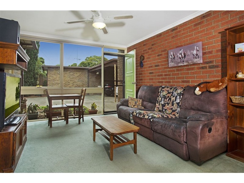 4/11-17 Howitt Avenue, Corio VIC 3214