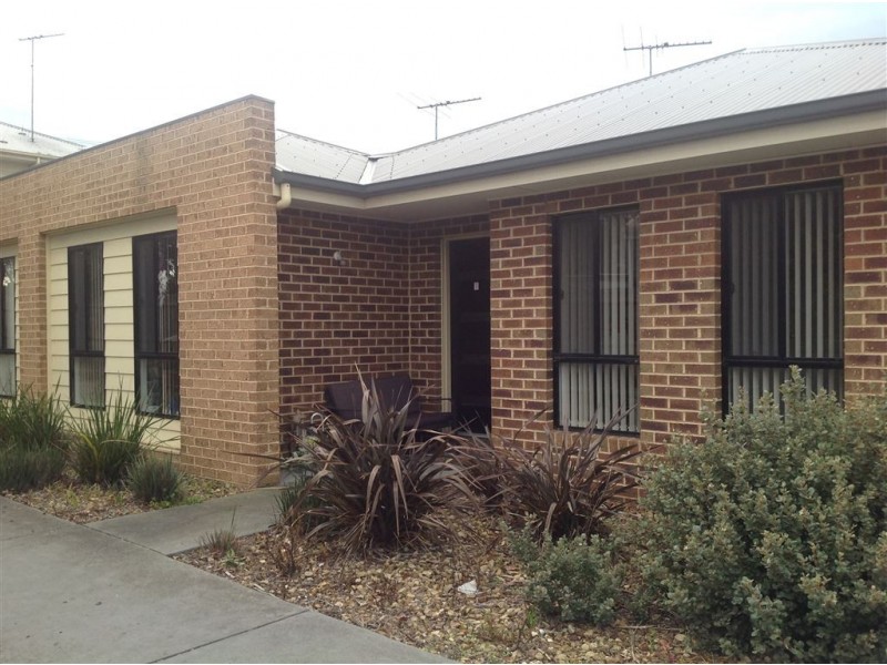 3/46 Torquay Road, Belmont VIC 3216