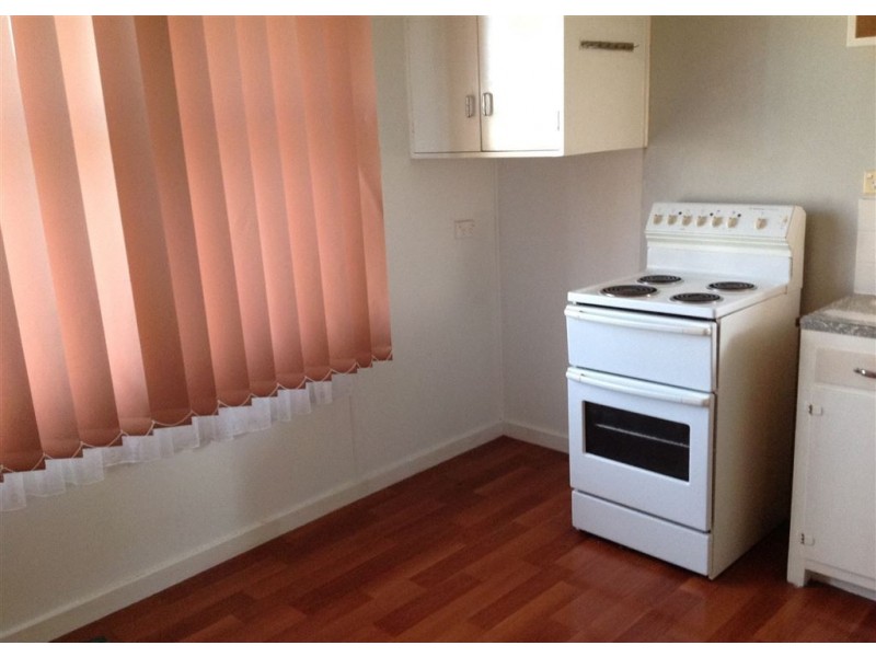 28 Bellbird Ave, Norlane VIC 3214