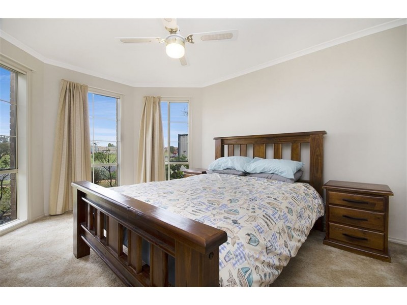 10 Stirling Street, Corio VIC 3214